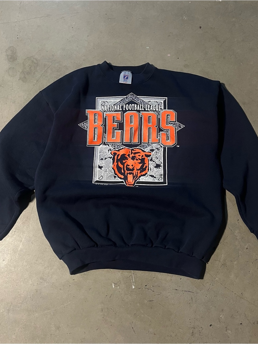 Vintage 1990s Navy NFL Chicago Bears crewneck sweatshirt